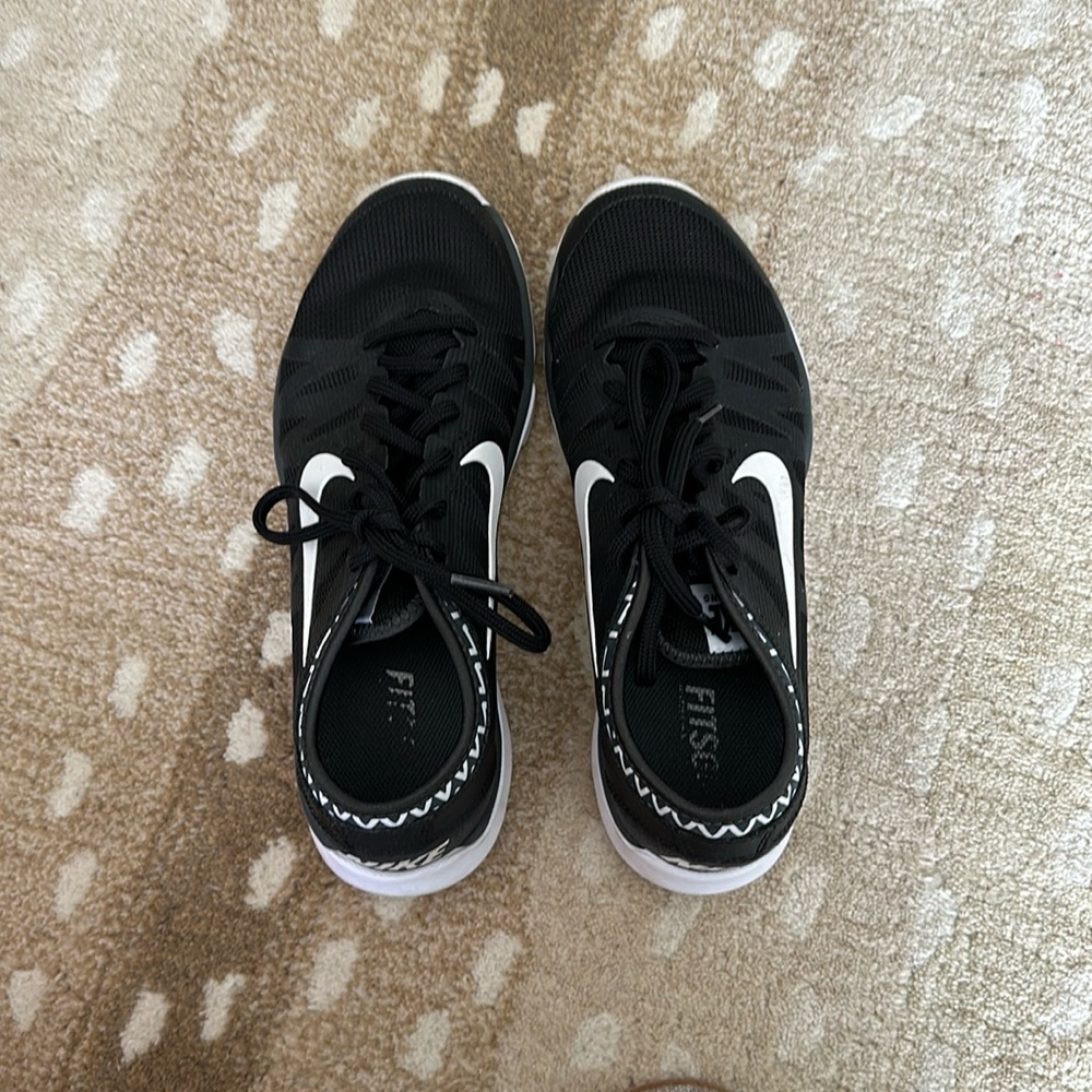 Women’s Nike Flex Supreme TR 3 Size 7.5